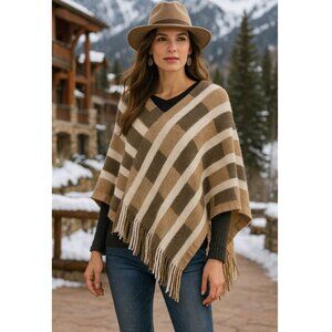 Northern Angel Poncho Sweater Cape Fringe Boho Western Plaid Soft Knit size S/M